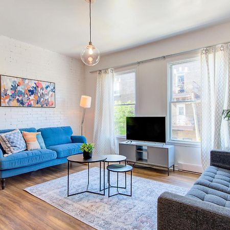 Chez Mont Royal Apartments! มอนทรีอัล ภายนอก รูปภาพ