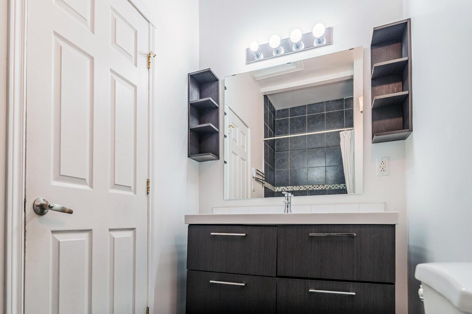 Chez Mont Royal Apartments! มอนทรีอัล ภายนอก รูปภาพ